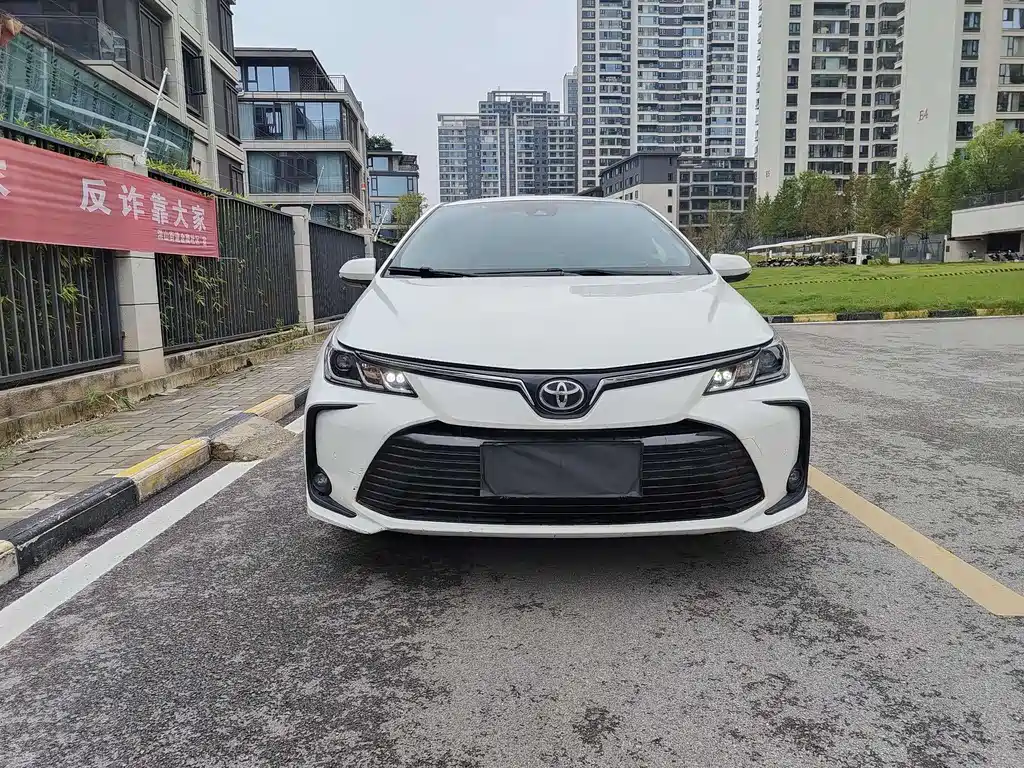 Toyota Toyota Corolla 2021 1.2T S-CVT Pioneer Edition 2023 - thumbnail 2
