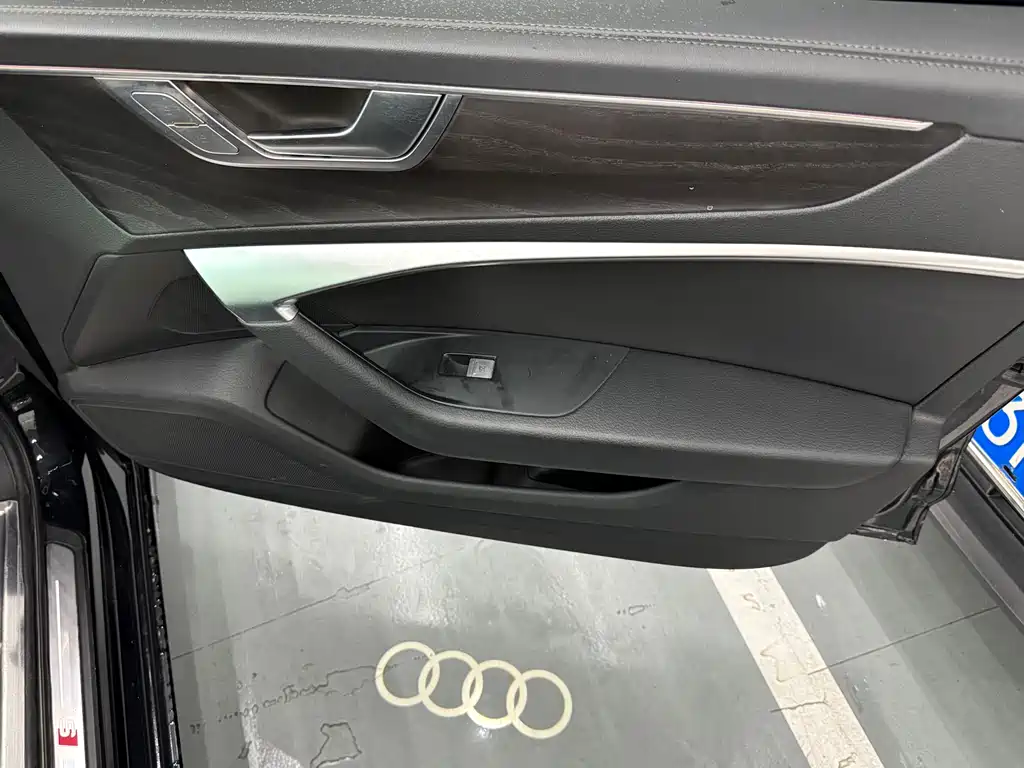 Audi Audi A6L 2025 45 TFSI quattro Premium Dynamic Edition 2025 - thumbnail 12