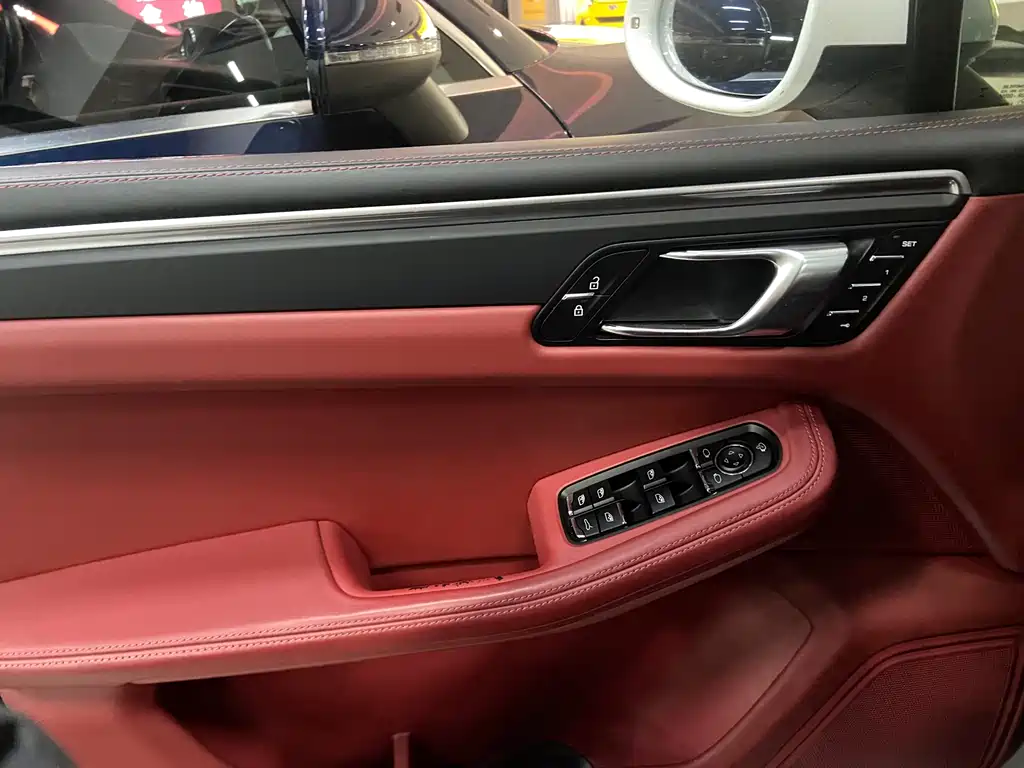 Porsche Porsche Macan 2021 Macan 2.0T 2021 - thumbnail 8