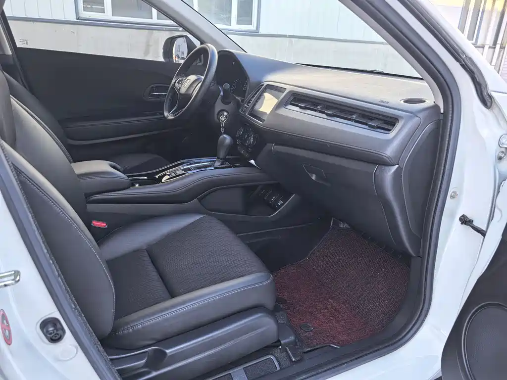 Honda Honda Breeze 2022 1.5L CVT Phantom Night Pioneer Edition 2022 - thumbnail 13