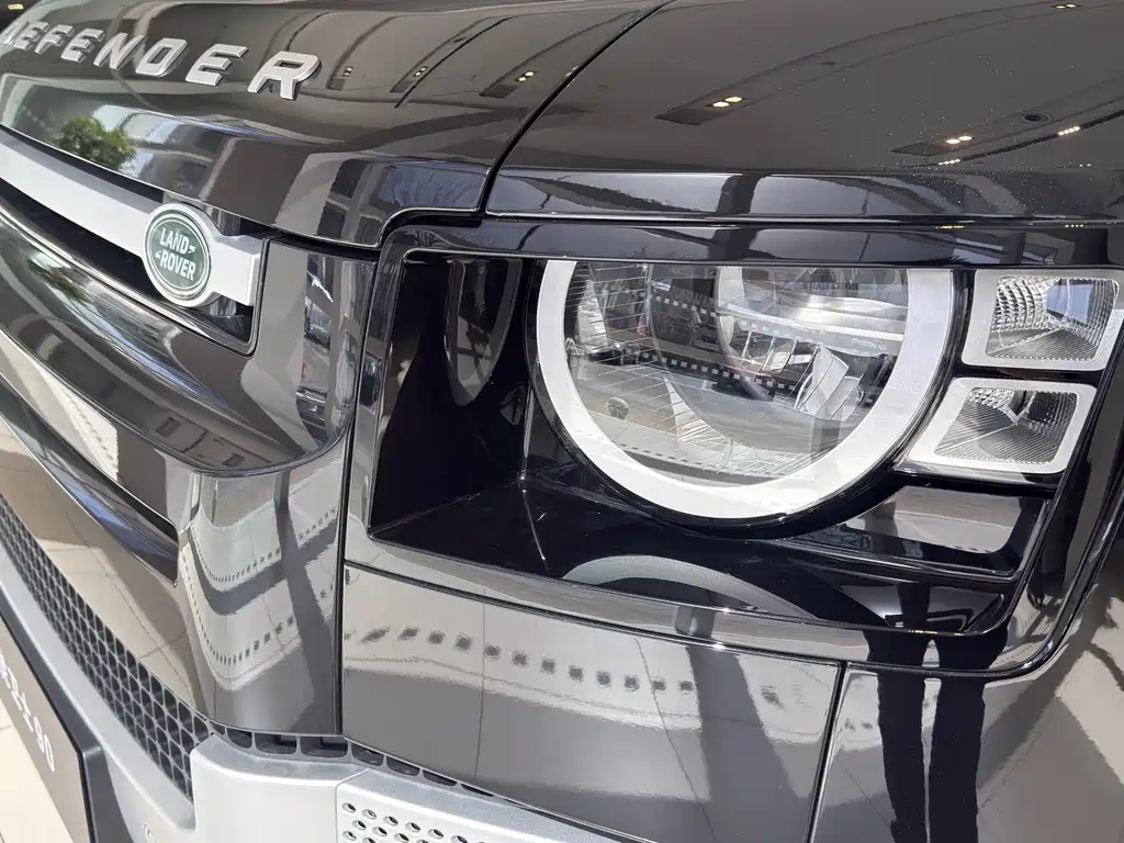 Land Rover Land Rover Defender 2025 90 2.0T P300 S 2026 - thumbnail 7