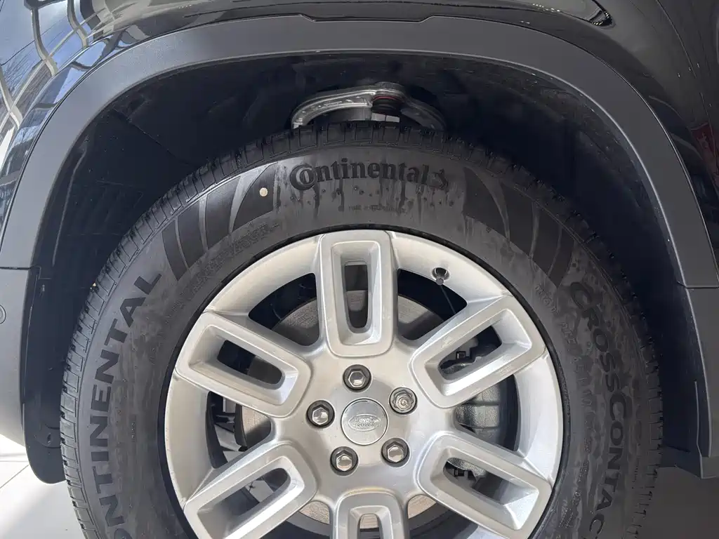 Land Rover Land Rover Defender 2025 90 2.0T P300 S 2026 - thumbnail 8