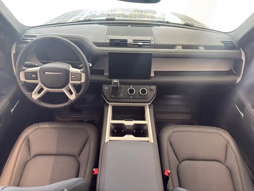 Land Rover Land Rover Defender 2025 90 2.0T P300 S 2026 - thumbnail 14