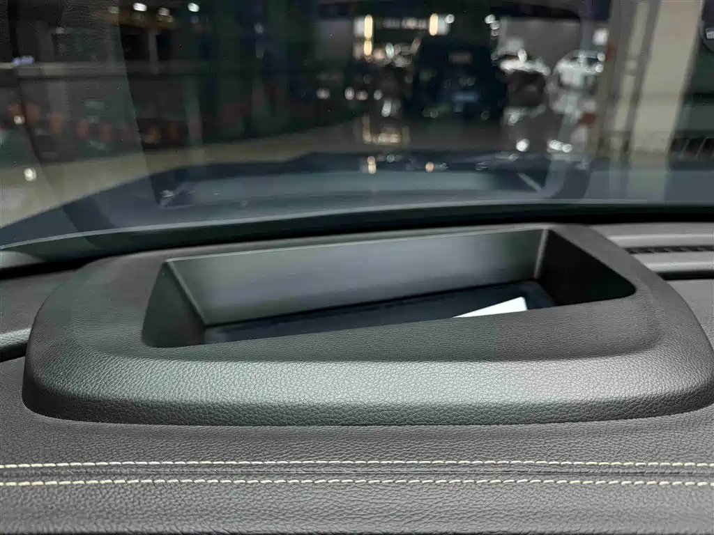 GAC Trumpchi GAC Trumpchi GS8 2022 Dual Engine Series 2.0TM FWD Luxury Edition (Six-seater) 2022 - thumbnail 16