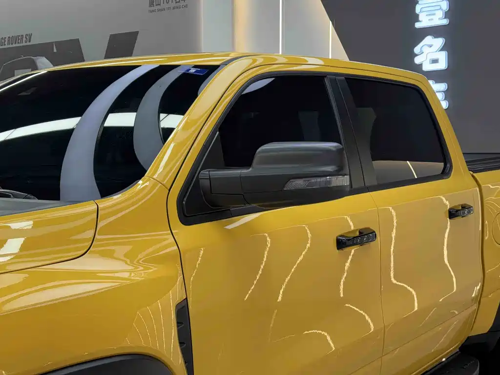 RAM RAM TRX 2023 6.2L V8 U.S. Specification 2024 - thumbnail 5