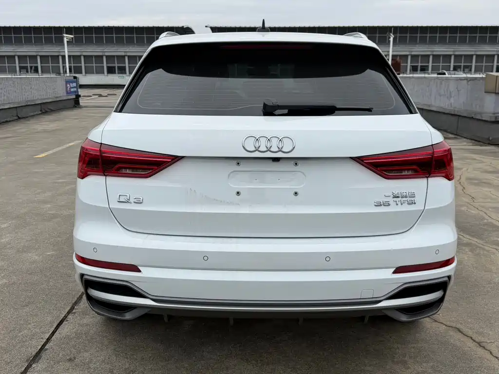 Audi Audi Q3 2022 35 TFSI Fashion Dynamic Edition 2023 - thumbnail 21