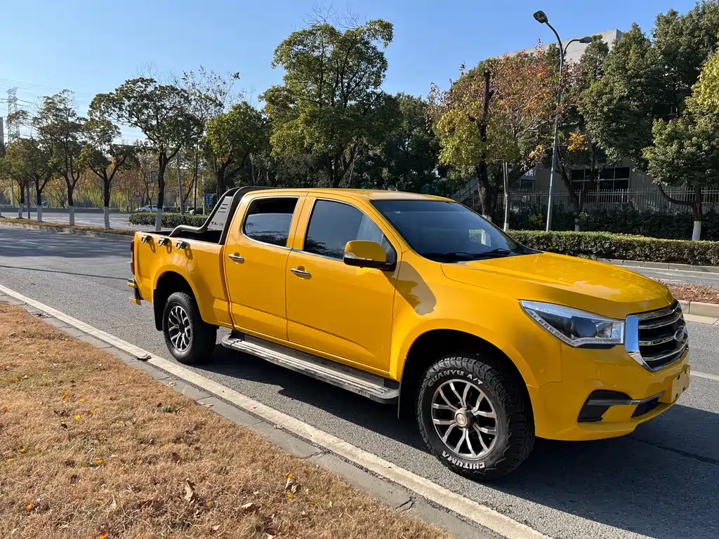 Isuzu TAGA DaKa 2021 1.8T Gasoline Manual 2WD Luxury Long Wheelbase CE18 2022 - thumbnail 3