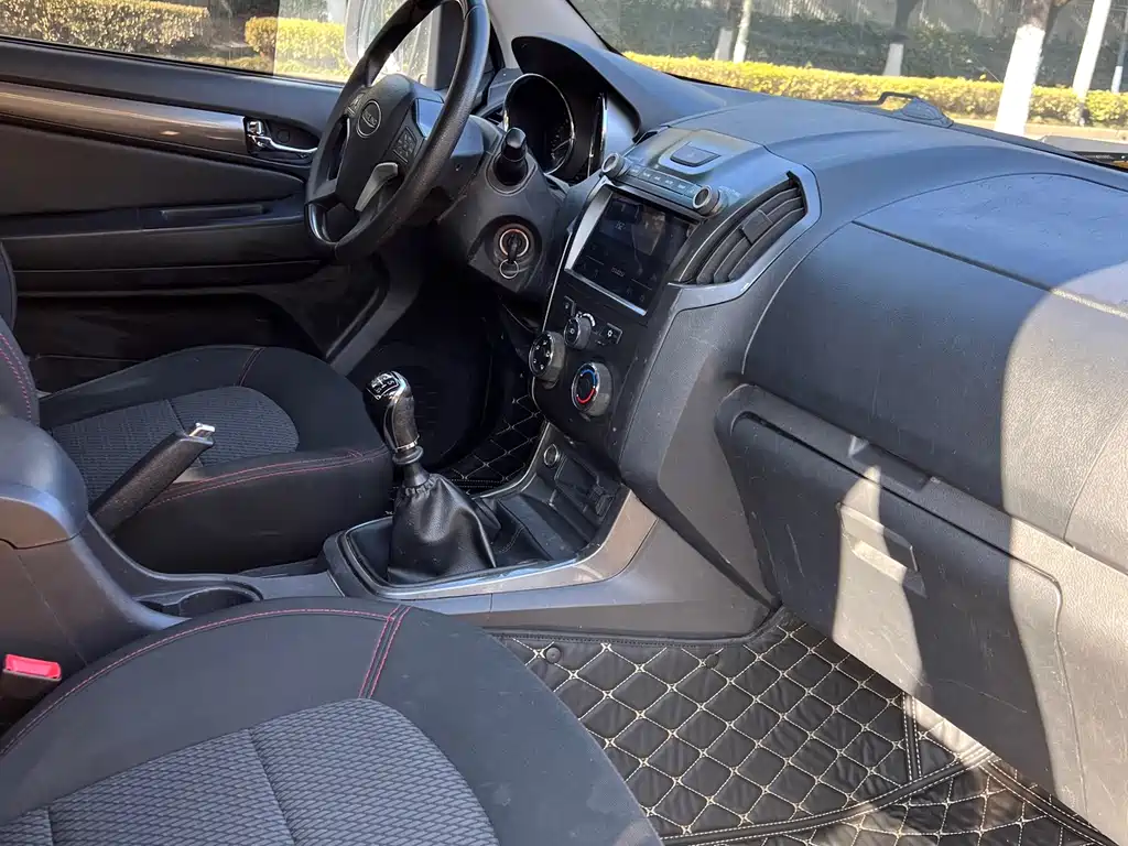 Isuzu TAGA DaKa 2021 1.8T Gasoline Manual 2WD Luxury Long Wheelbase CE18 2022 - thumbnail 10