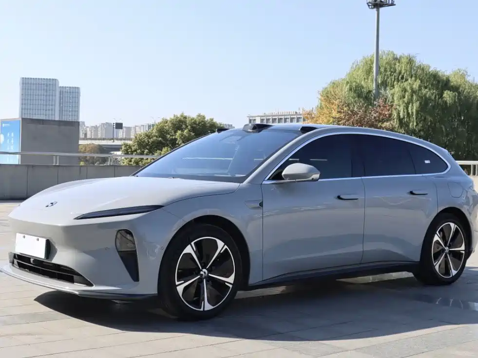 NIO NIO ET5T 2025 75kWh Touring 2025 - thumbnail 2