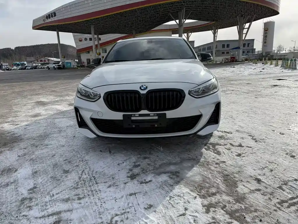 BMW BMW 1 Series 2022 120i M Sport Shadow Edition 2022 - thumbnail 2
