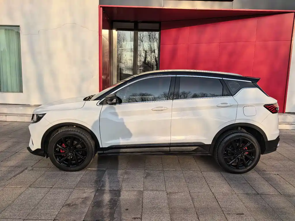 Geely Auto Geely Binyue 2021 1.4T DCT Diamond Edition 2022 - thumbnail 3