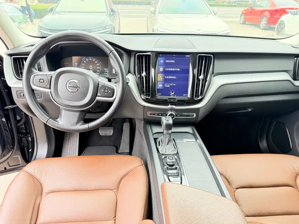 Volvo Volvo XC60 2020 T5 AWD Momentum Luxury Edition 2020 - thumbnail 12