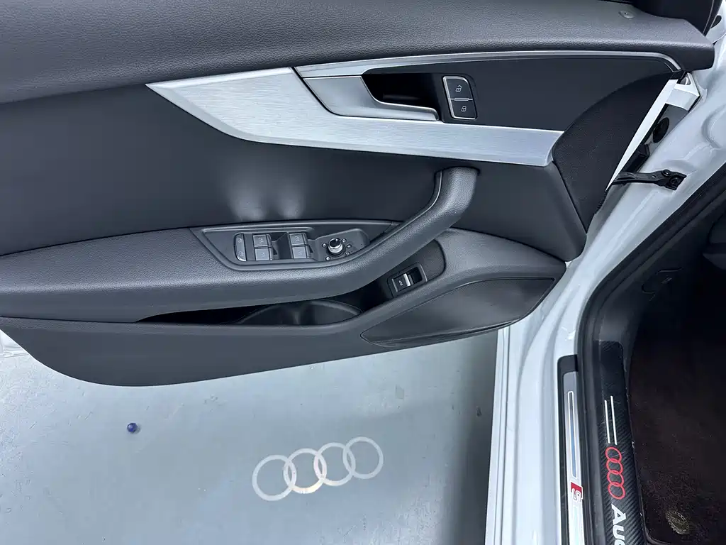 Audi Audi A4L 2024 40 TFSI Fashion Dynamic Edition 2024 - thumbnail 6