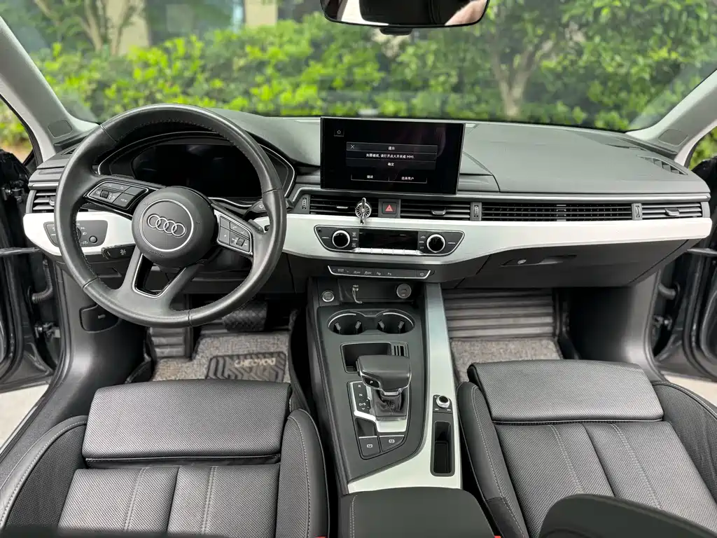 Audi Audi A4L 2020 40 TFSI quattro Luxury Dynamic Model 2020 - thumbnail 6