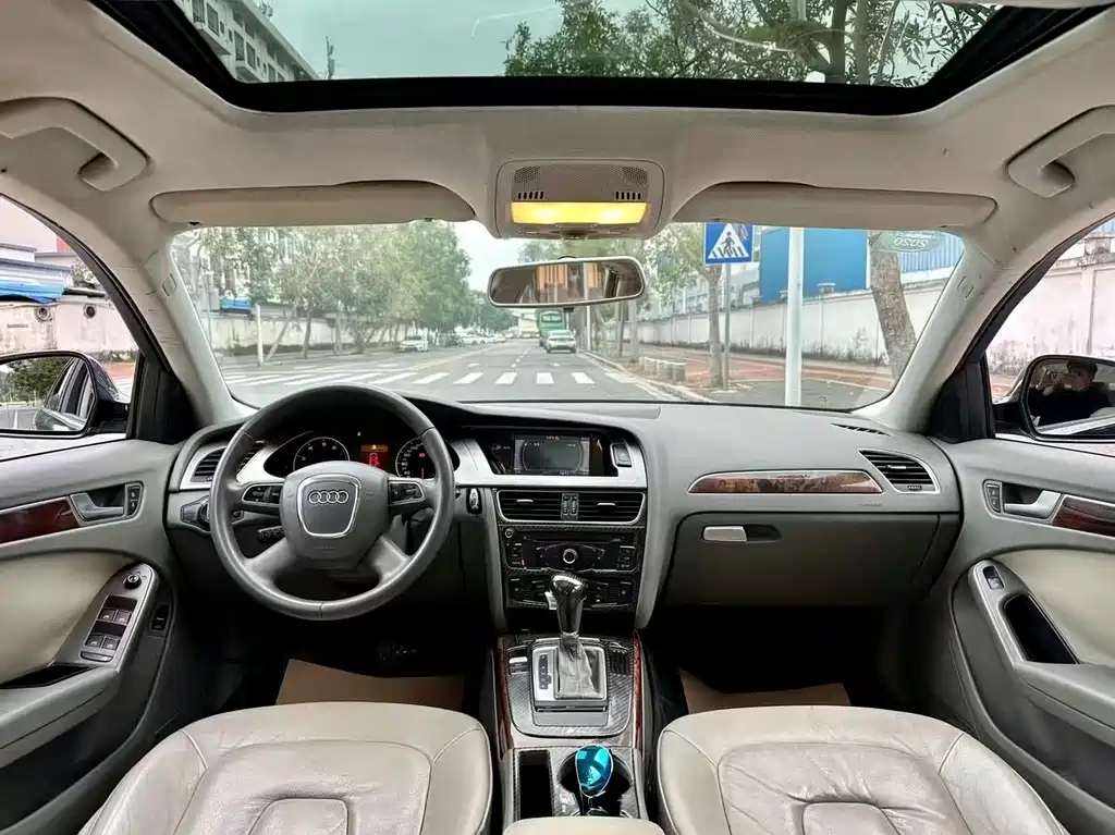 Audi Audi A4L 2012 2.0 TFSI Automatic Luxury Edition 2012 - thumbnail 8