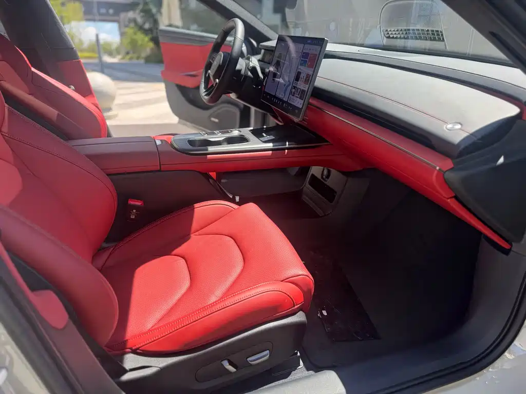 Xiaomi Auto Xiaomi SU7 2024 Rear-Wheel Drive Ultra-Long Range High-End Intelligent Driving Pro Version 2025 - thumbnail 8