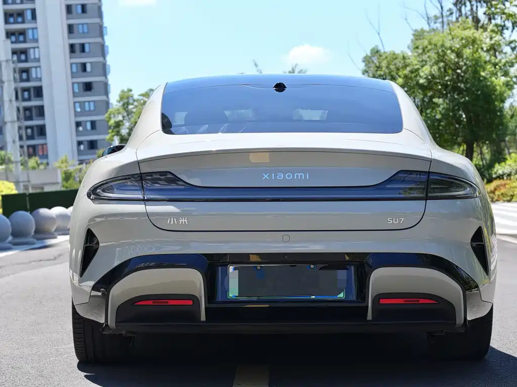 Xiaomi Auto Xiaomi SU7 2024 Rear-Wheel Drive Ultra-Long Range High-End Intelligent Driving Pro Version 2025 - thumbnail 9
