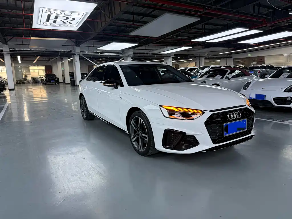 Audi Audi A4L 2022 40 TFSI Premium Dynamic Edition 2022 - thumbnail 3