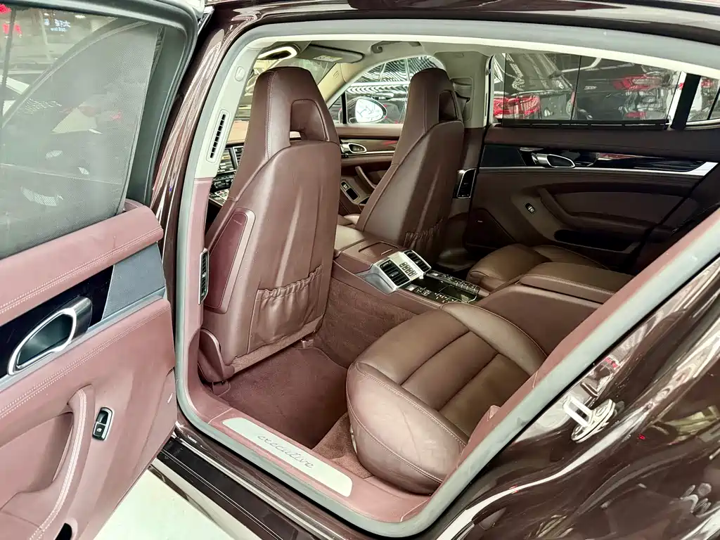 Porsche Porsche Panamera 2014 Panamera 4 Executive 3.0T 2014 - thumbnail 6