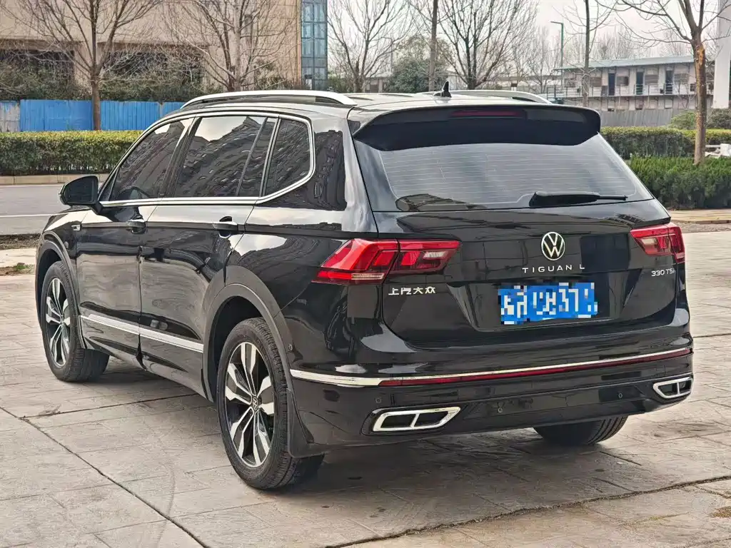 Volkswagen Tiguan L 2025 R-Line Dragon Edition 330TSI AWD 2025 - thumbnail 9