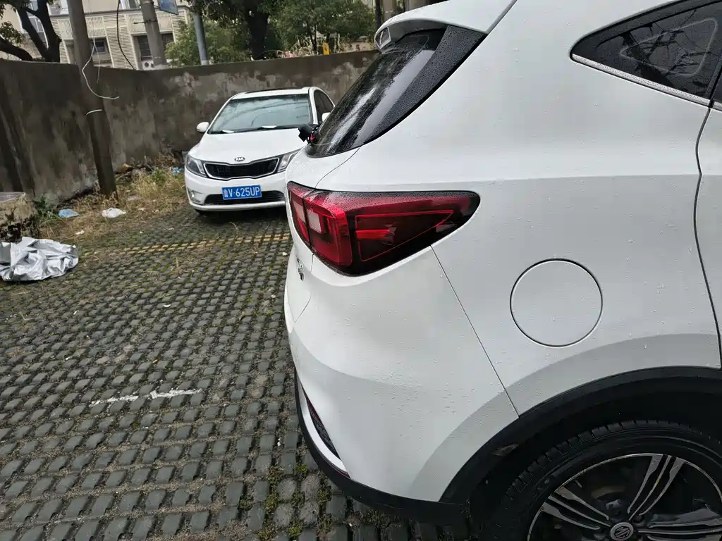 MG MG ZS 2017 16T Automatic Premium Edition 2017 - thumbnail 6