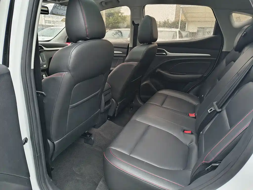 MG MG ZS 2017 16T Automatic Premium Edition 2017 - thumbnail 13