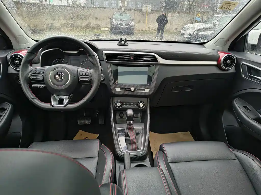 MG MG ZS 2017 16T Automatic Premium Edition 2017 - thumbnail 14