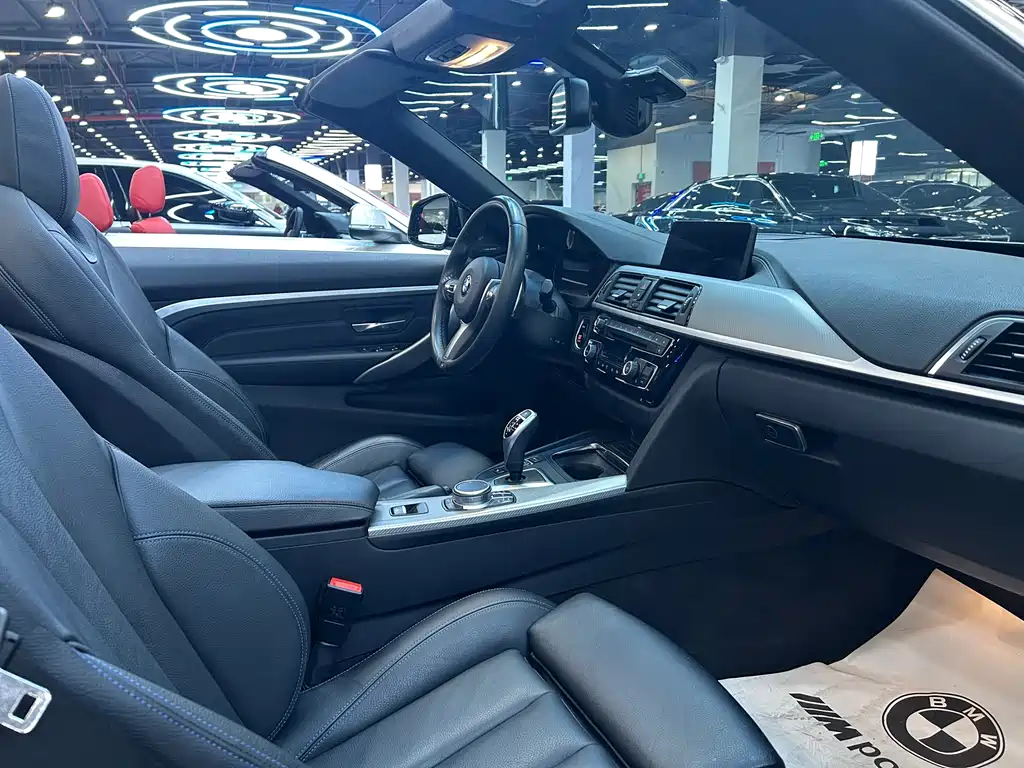 BMW BMW 4 Series 2019 425i Convertible M Sport Package 2019 - thumbnail 4