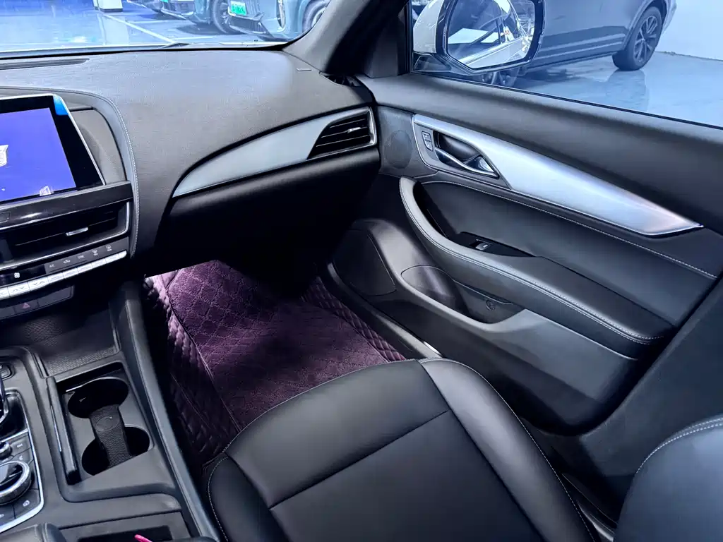 Cadillac Cadillac CT5 2022 28T Fashion Edition 2022 - thumbnail 9