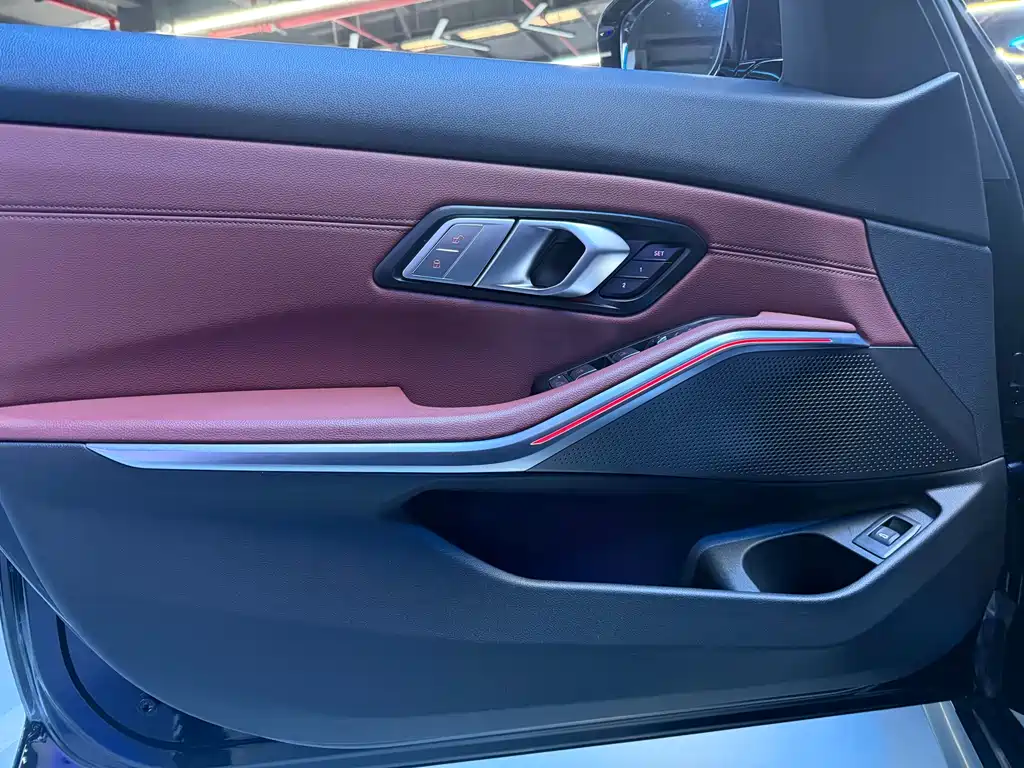 BMW BMW 3 Series 2022 325Li M Sport Package 2022 - thumbnail 4