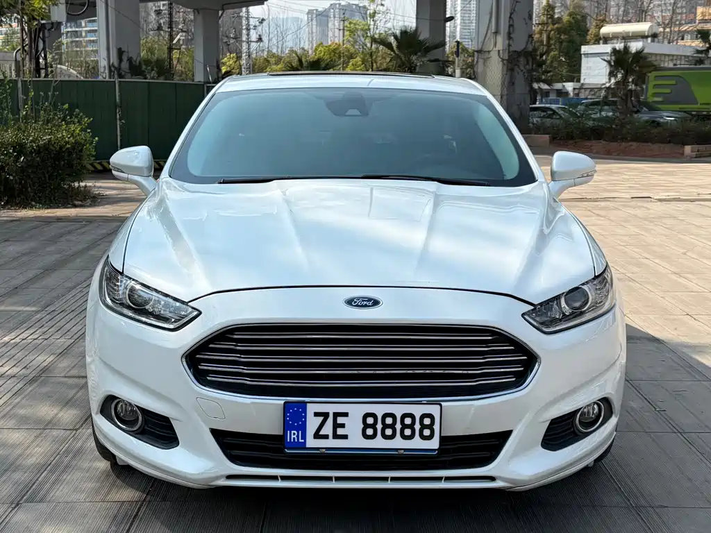 Ford Ford Mondeo 2013 1.5L GTDi180 Fashion Edition 2015 - thumbnail 2