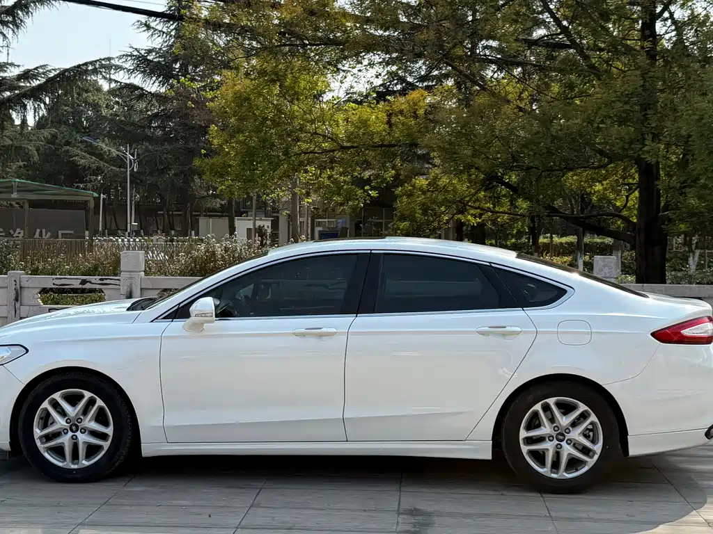 Ford Ford Mondeo 2013 1.5L GTDi180 Fashion Edition 2015 - thumbnail 6