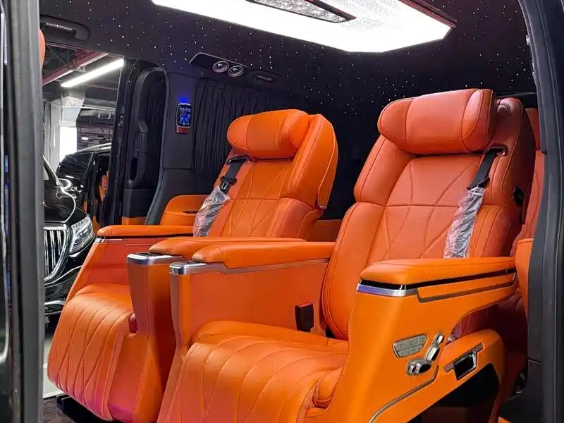 Mercedes-Benz Vito 2021 2.0T Business Edition 7-seater 2021 - thumbnail 10