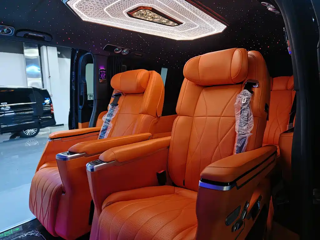 Mercedes-Benz Vito 2021 2.0T Business Edition 7-seater 2021 - thumbnail 11