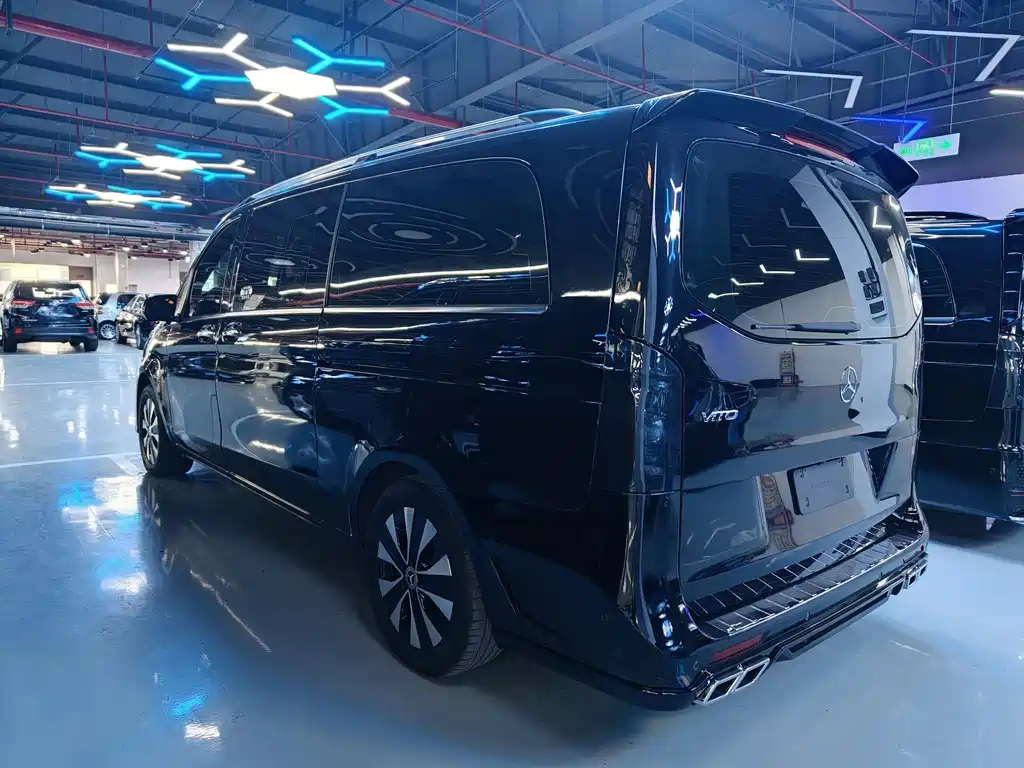 Mercedes-Benz Vito 2021 2.0T Business Edition 7-seater 2021 - thumbnail 15