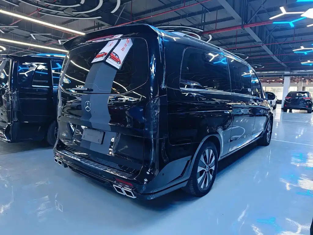 Mercedes-Benz Vito 2021 2.0T Business Edition 7-seater 2021 - thumbnail 17