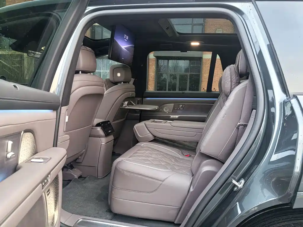 NIO NIO ES8 2026 7-seat Executive Luxury Edition 2025 - thumbnail 6