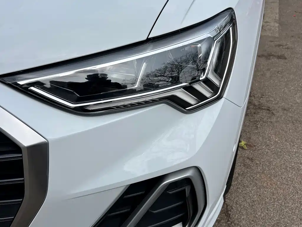 Audi Audi Q3 2022 35 TFSI Fashion Dynamic Edition 2022 - thumbnail 10