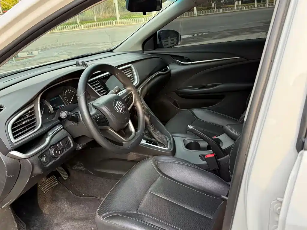 Buick Buick Excelle GT 2021 1.3T Automatic Mild Hybrid Advanced Edition 2023 - thumbnail 4