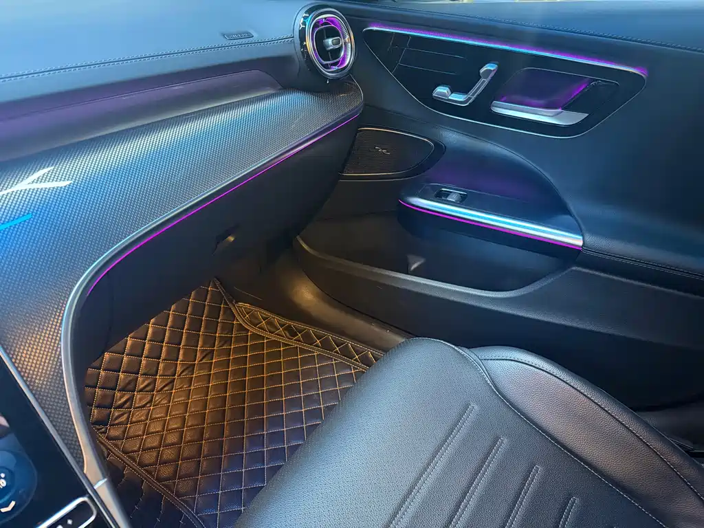 Mercedes-Benz Mercedes-Benz C-Class 2022 C 260 L Sport Edition 2022 - thumbnail 10