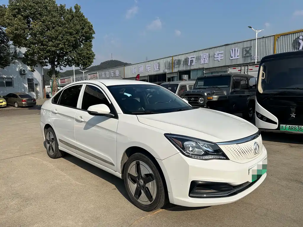 Dongfeng Fengshen DFM E70 2022 500 Ultra Edition 2022 - thumbnail 3