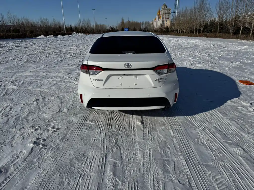 Toyota Toyota Corolla 2022 185T CVT Luxury Edition 2022 - thumbnail 8