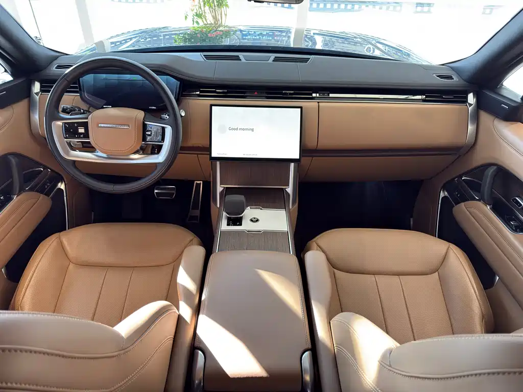 Land Rover Range Rover 2025 3.0 L6 360PS Vogue Edition 2025 - thumbnail 7