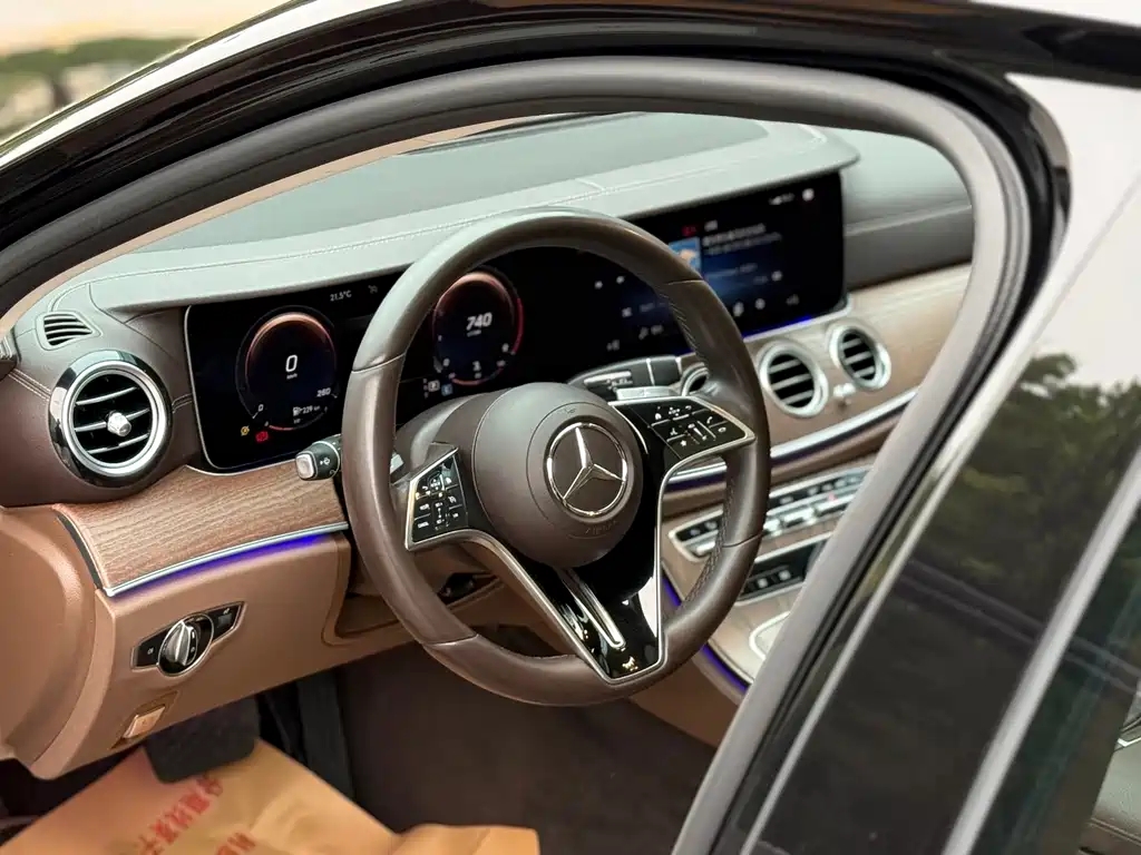 Mercedes-Benz Mercedes-Benz E-Class 2022 E 260 L 2022 - thumbnail 10