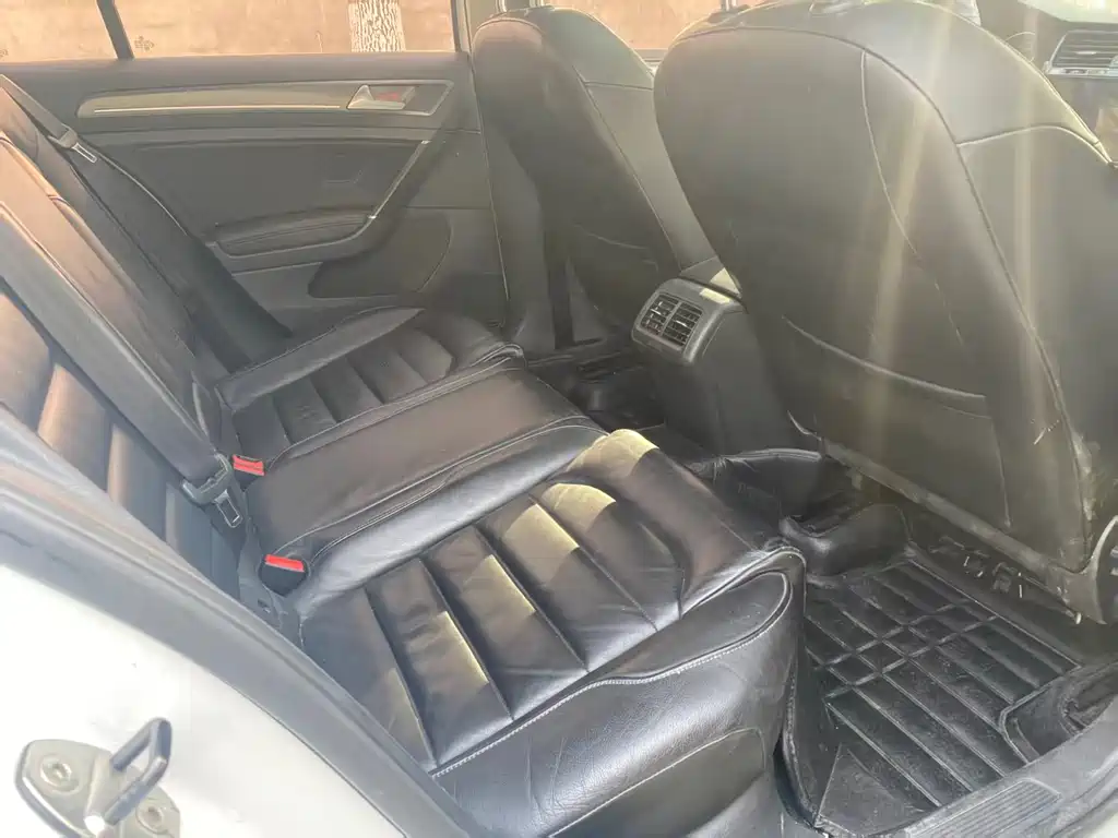 Volkswagen Volkswagen Golf 2014 1.4TSI Automatic Comfort Model 2014 - thumbnail 9