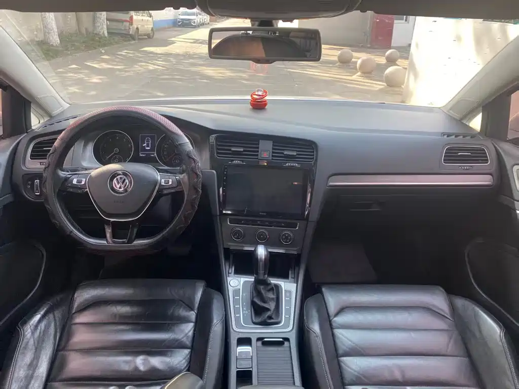 Volkswagen Volkswagen Golf 2014 1.4TSI Automatic Comfort Model 2014 - thumbnail 10