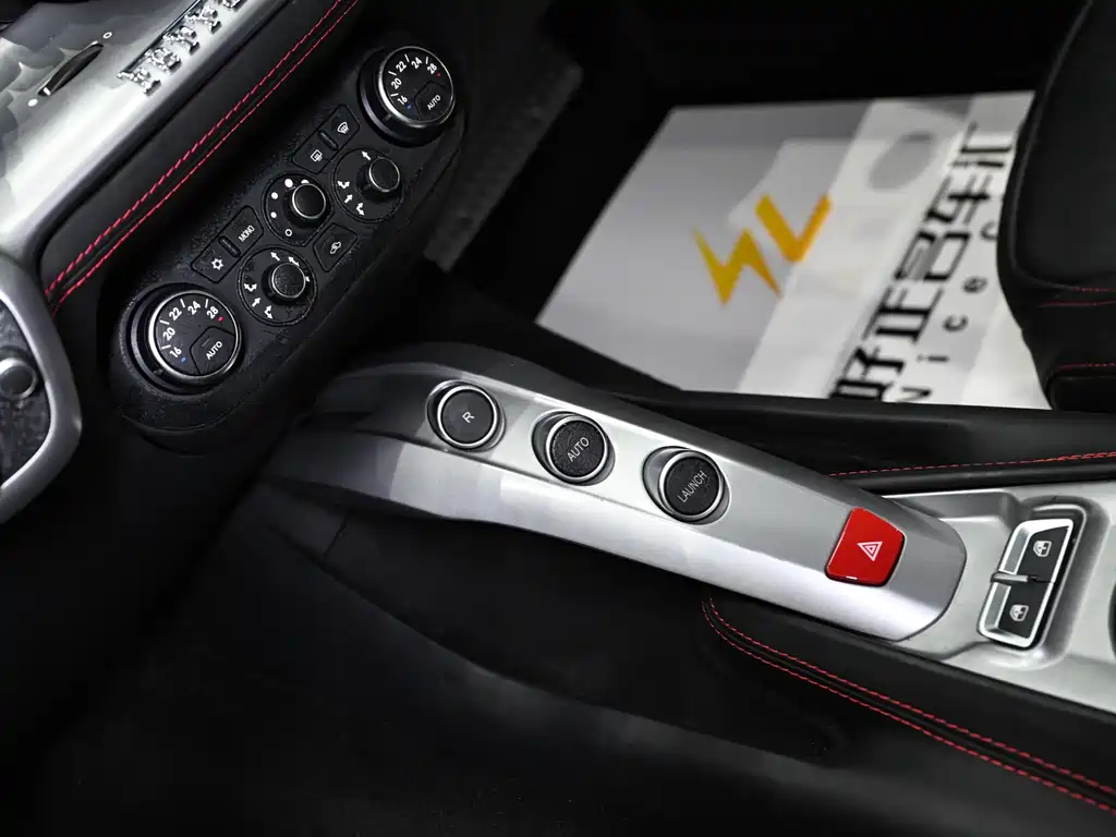 Ferrari Ferrari F12berlinetta 2013 6.3L Standard 2017 - thumbnail 12