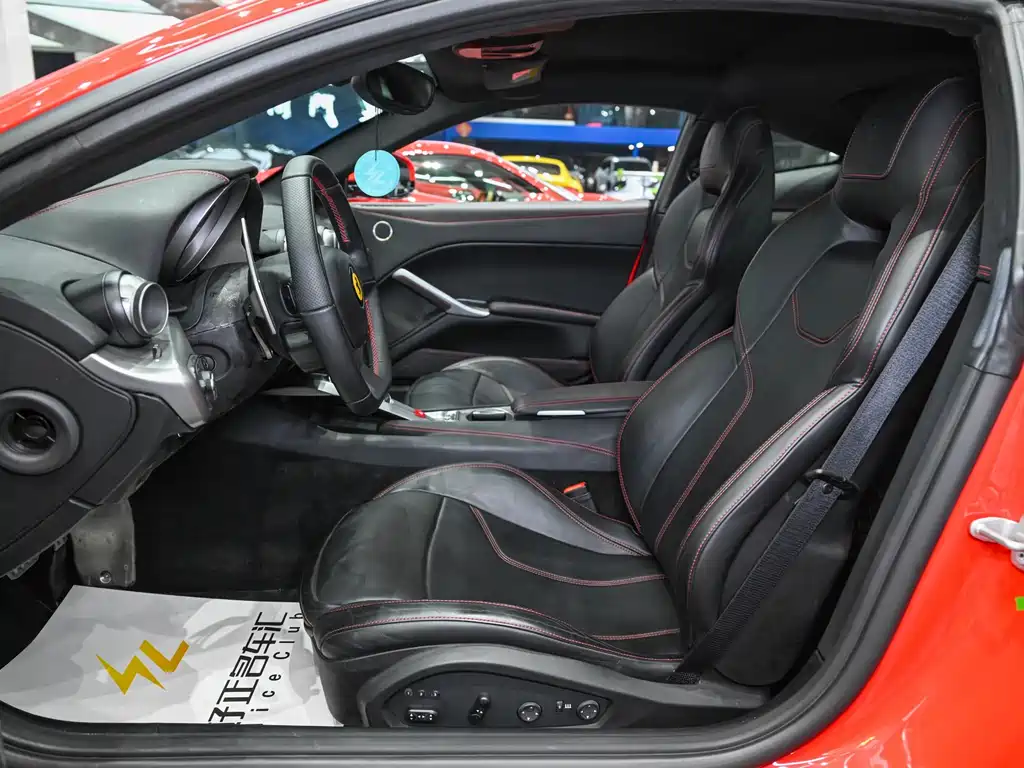 Ferrari Ferrari F12berlinetta 2013 6.3L Standard 2017 - thumbnail 18
