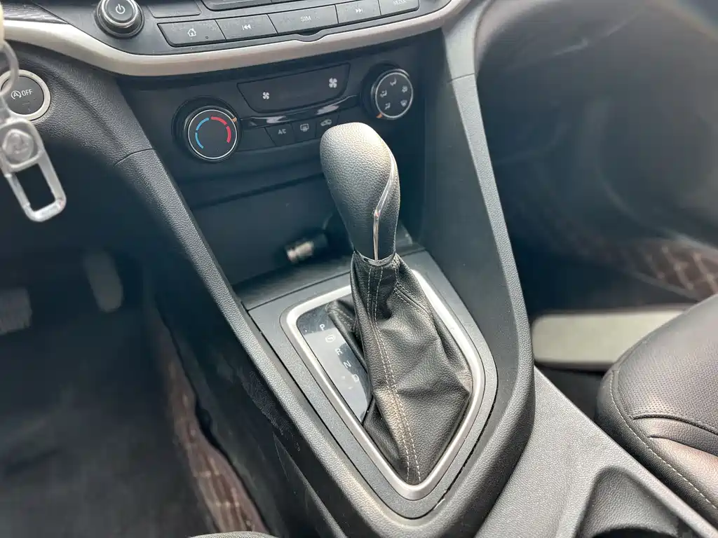 Buick Buick Excelle GT 2021 Model Year Facelift 1.5L Automatic Elite Edition 2022 - thumbnail 11
