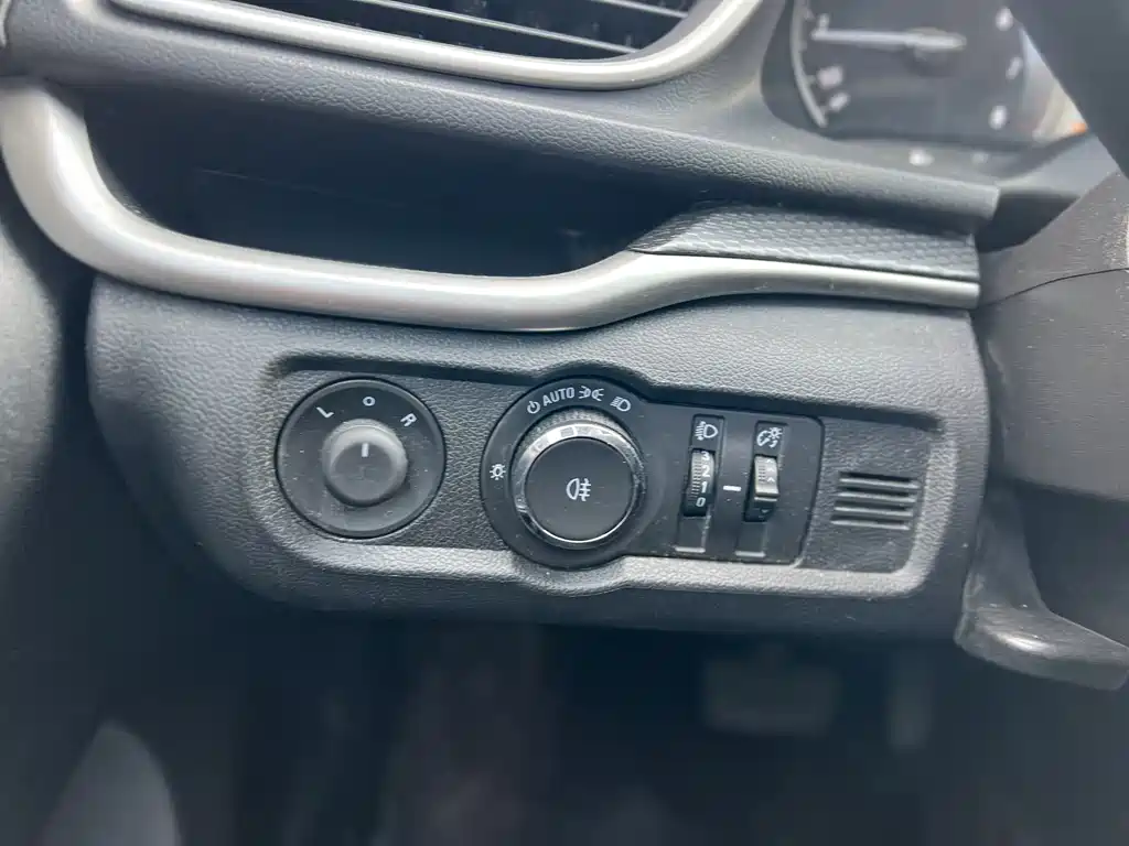 Buick Buick Excelle GT 2021 Model Year Facelift 1.5L Automatic Elite Edition 2022 - thumbnail 12